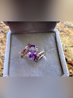 Vintage 14K Yellow Gold Amethyst Bypass Cocktail Ring - Size 6.75